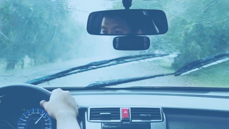 נהיגה בגשם